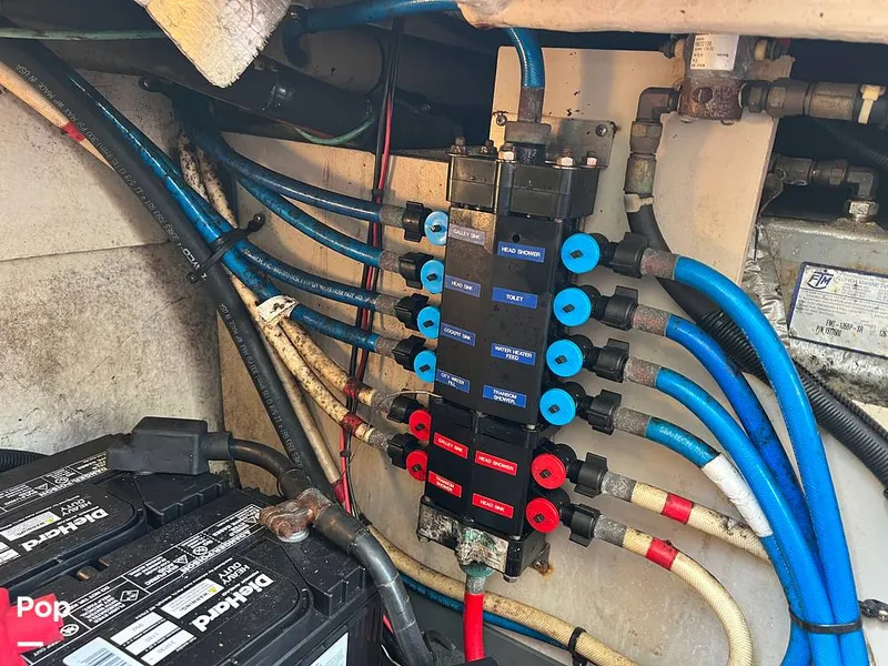 Slide: The Image of Sea Ray 360 Sundancer 2003 - 12722728