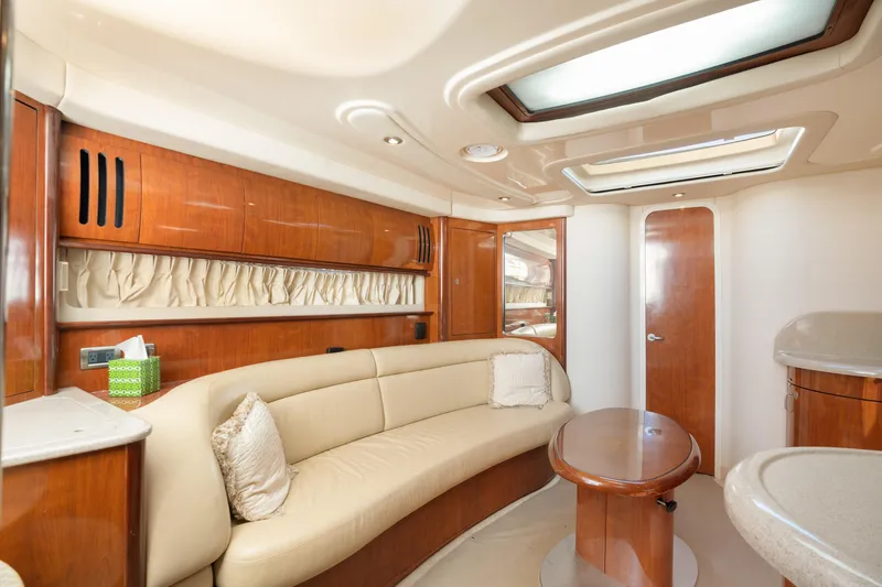 Slide: The Image of Sea Ray 420 Sundancer 2004 - 20