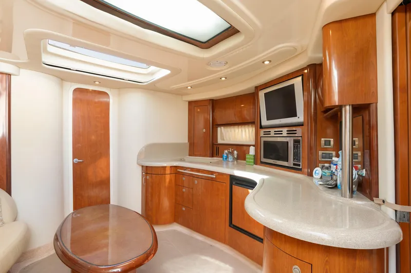 Slide: The Image of Sea Ray 420 Sundancer 2004 - 24