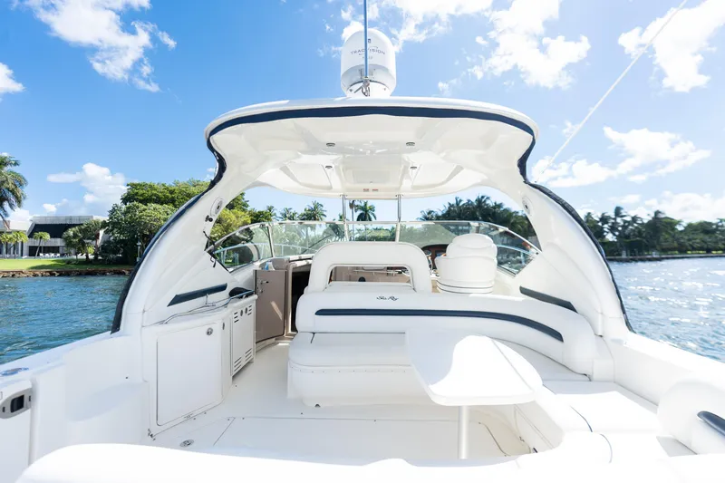 Slide: The Image of Sea Ray 420 Sundancer 2004 - 13