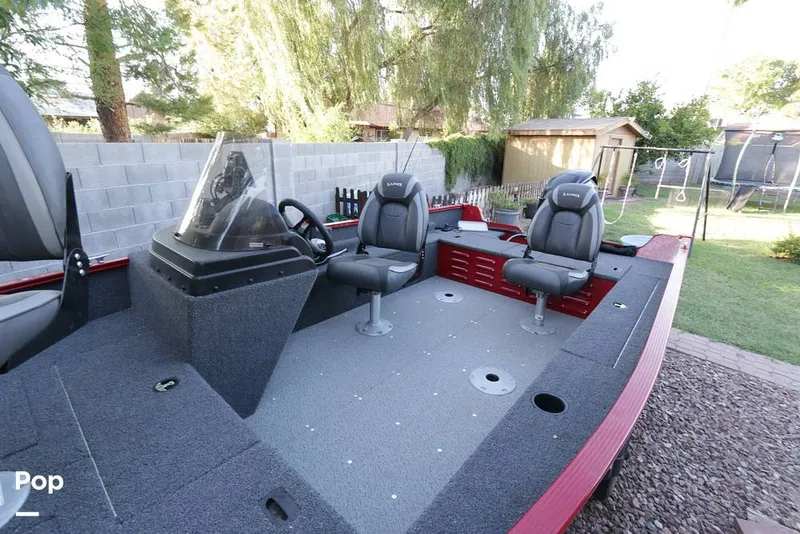 Slide: The Image of Seats up to 4 - 12772322