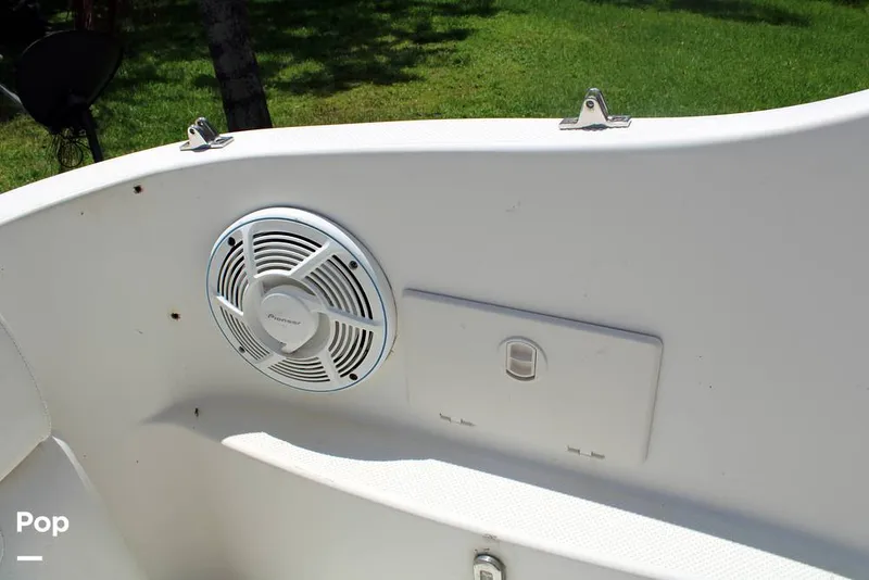 Slide: The Image of Bayliner 245 SB 2007 - 12827653