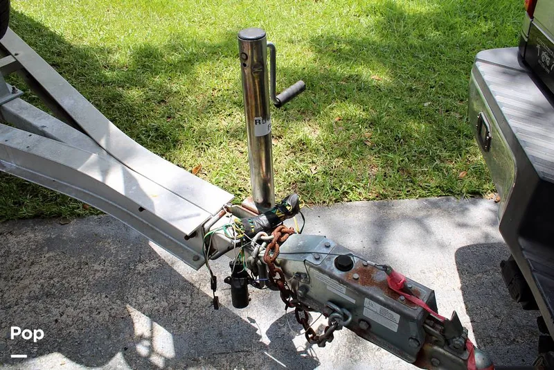 Slide: The Image of Bayliner 245 SB 2007 - 12829023