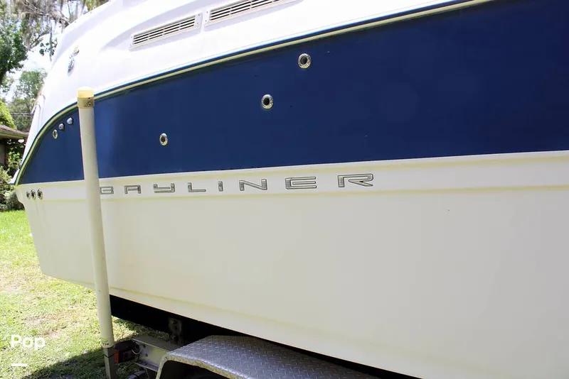 Slide: The Image of Bayliner 245 SB 2007 - 12829031