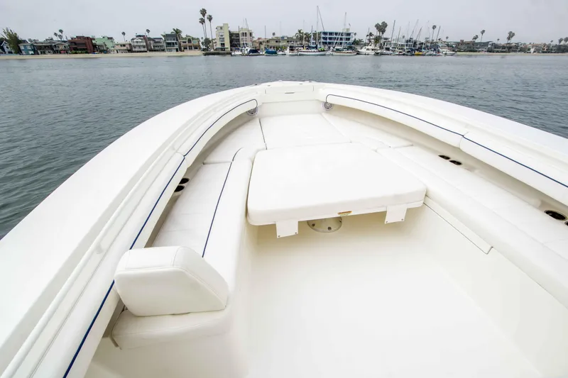 Slide: The Image of Regulator Marine 34SS 2016 - 14