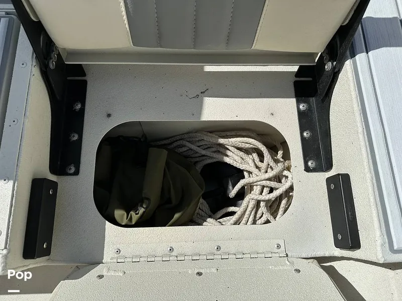 Slide: The Image of G3 Bay 20 GX 2022 - 12772230