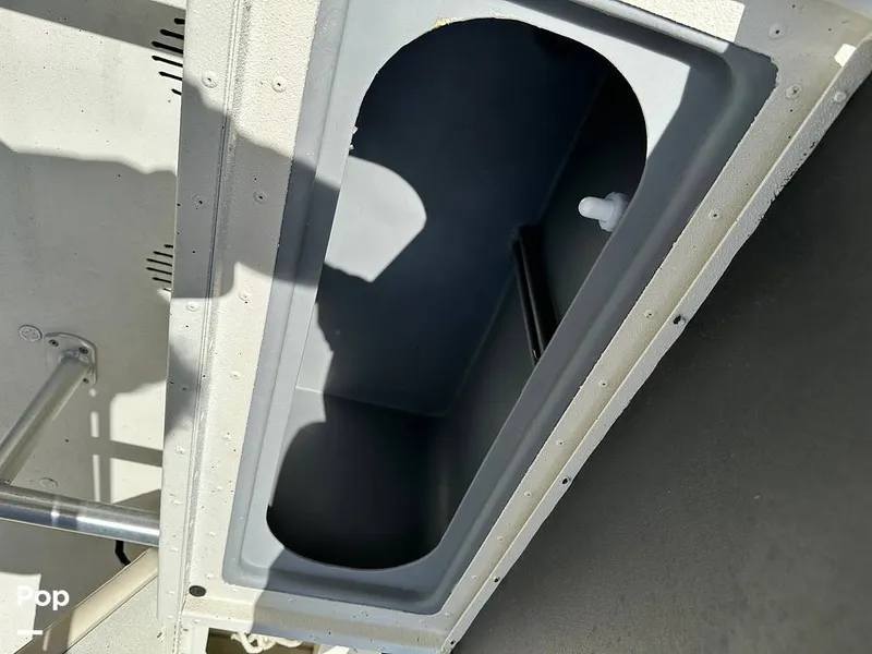 Slide: The Image of G3 Bay 20 GX 2022 - 12772234