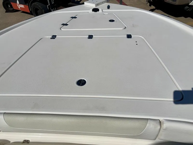 Slide: The Image of Caymas Boats CAYMAS 26 HB 2023 - 12
