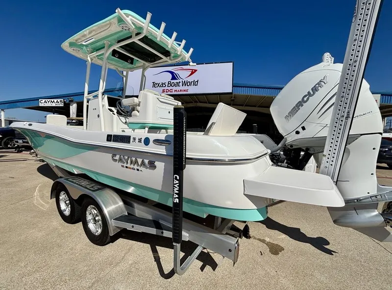 Slide: The Image of Caymas Boats CAYMAS 26 HB 2023 - 32