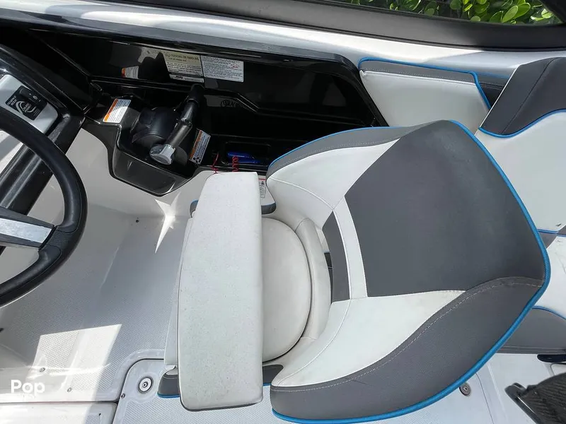 Slide: The Image of Yamaha AR210 2020 - 12779546