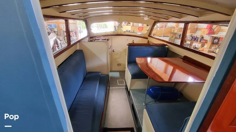 Slide: The Image of Higgins Deluxe Sedan Cruiser 1948 - 12741676