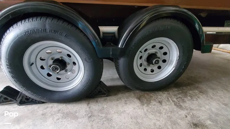 Slide: The Image of Higgins Deluxe Sedan Cruiser 1948 - 12741750