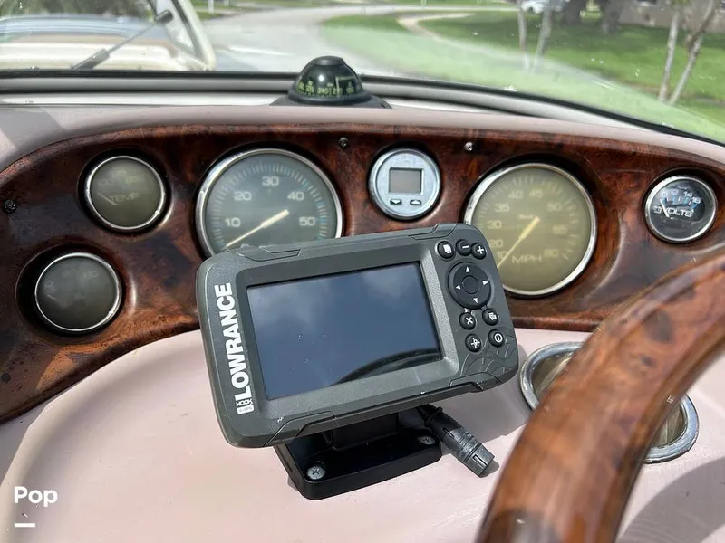 Slide: The Image of GPS/ Fishfinder/ Plotter - 12815200