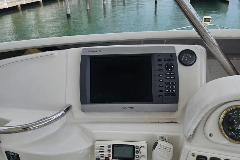 Slide: The Image of Carver Yachts 444 Cockpit Motor Yacht 2004 - 12