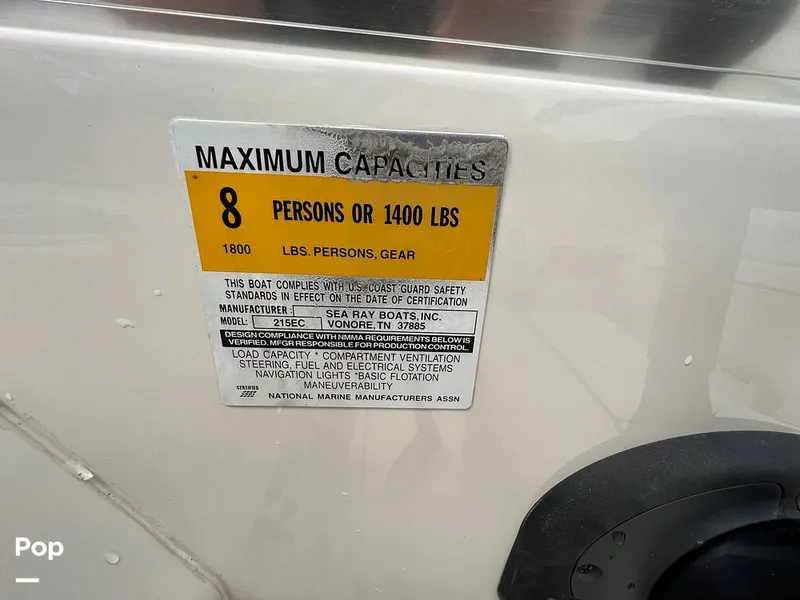 Slide: The Image of Sea Ray 215 Express Cruiser 2001 - 12774233