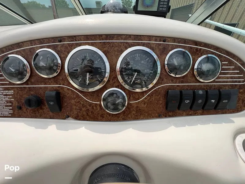 Slide: The Image of Sea Ray 215 Express Cruiser 2001 - 12774238