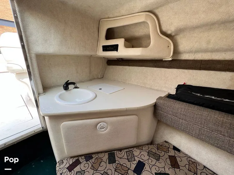 Slide: The Image of Sea Ray 215 Express Cruiser 2001 - 12774250