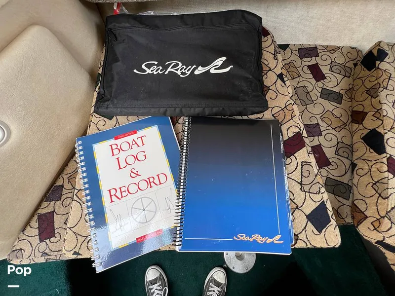 Slide: The Image of Sea Ray 215 Express Cruiser 2001 - 12774253