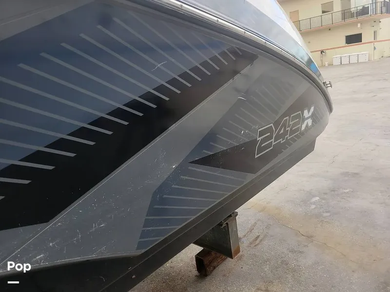 Slide: The Image of Yamaha 242X 2016 - 13534655