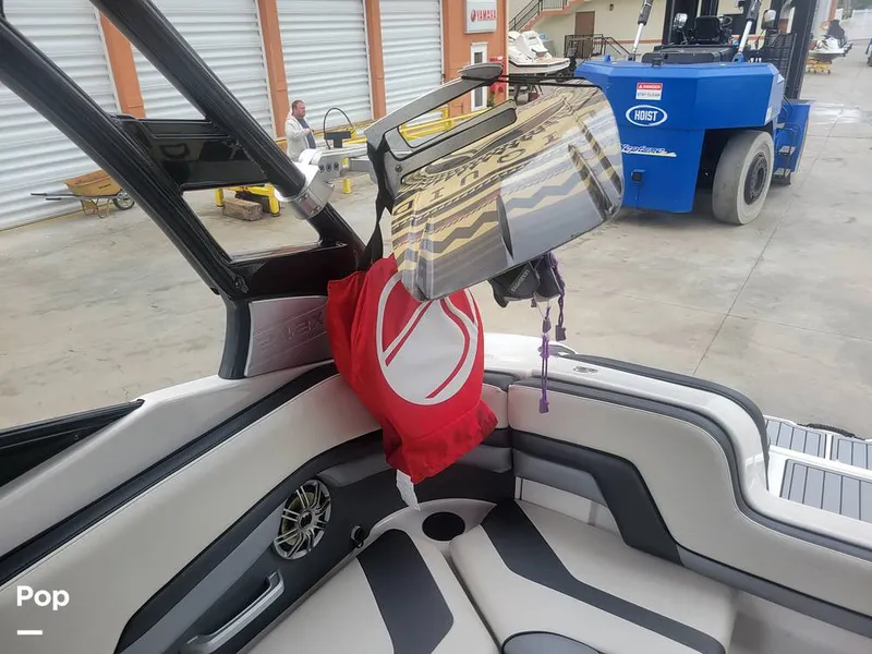 Slide: The Image of Yamaha 242X 2016 - 13534692