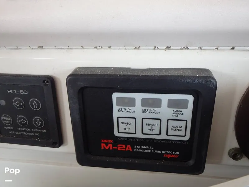 Slide: The Image of Trojan 10 Meter 1990 - 12818480