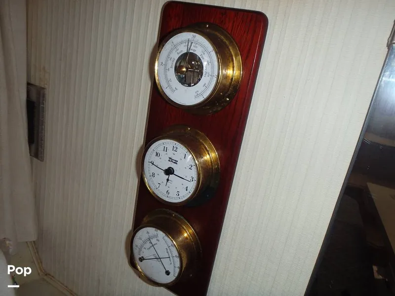 Slide: The Image of Trojan 10 Meter 1990 - 12818537