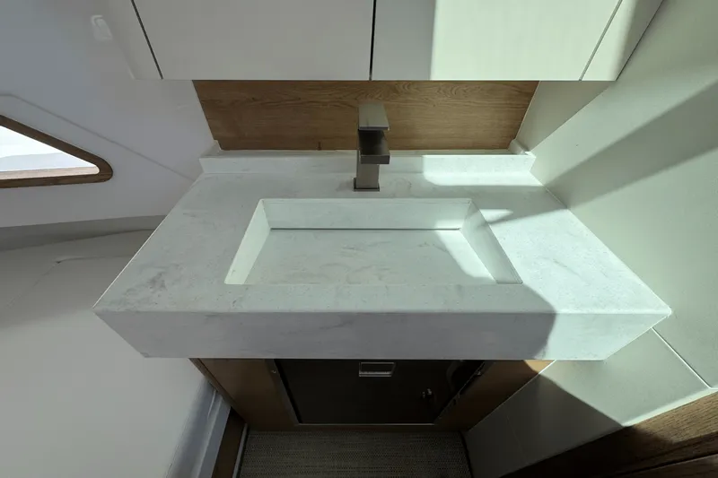 Slide: The Image of Bertram 39CC 2025 - 80