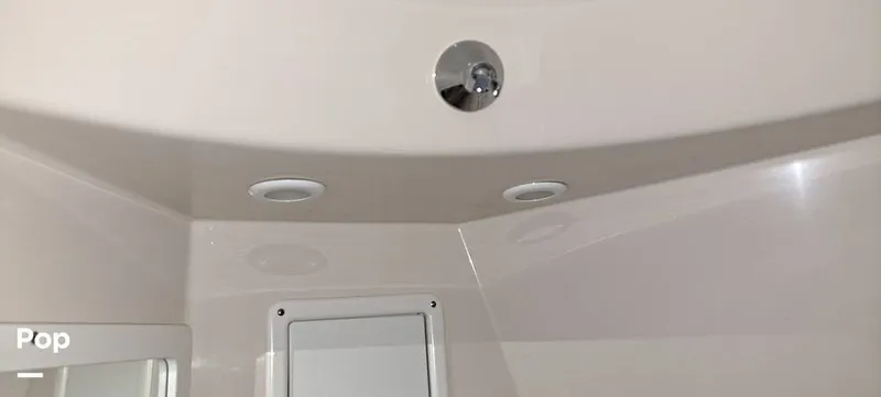 Slide: The Image of Four Winns 268 Vista 2004 - 12880912