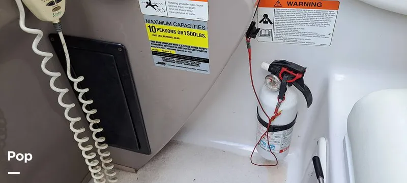 Slide: The Image of Four Winns 268 Vista 2004 - 12880856