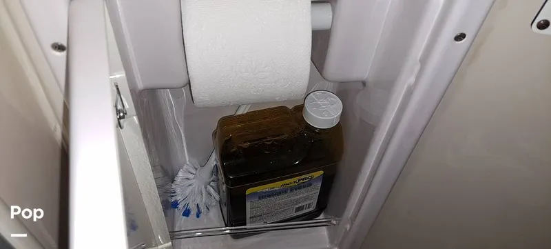 Slide: The Image of Four Winns 268 Vista 2004 - 12880916