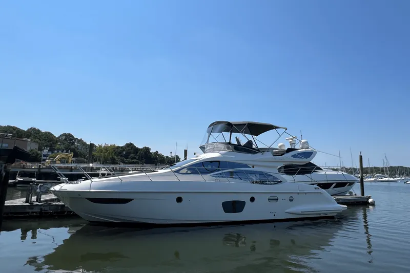 Slide: The Image of Azimut 47 FLYBRIDGE 2011 - 1