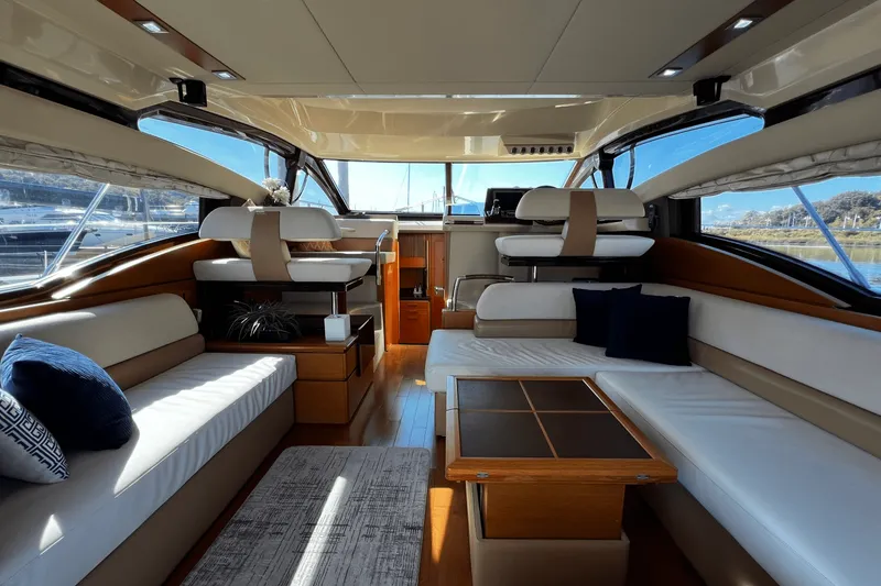 Slide: The Image of Azimut 47 FLYBRIDGE 2011 - 55