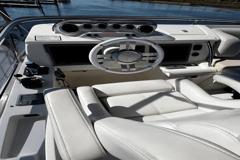 Slide: The Image of Azimut 47 FLYBRIDGE 2011 - 71