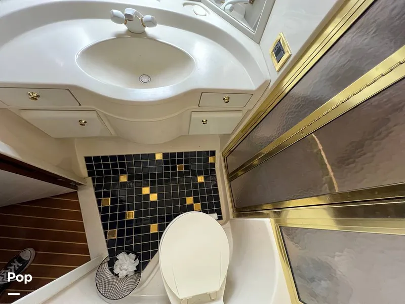 Slide: The Image of Sea Ray 630 Super Sport 1997 - 12861307