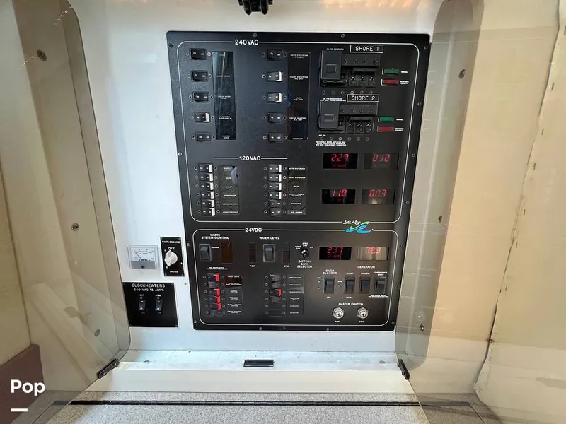 Slide: The Image of Sea Ray 630 Super Sport 1997 - 12861335