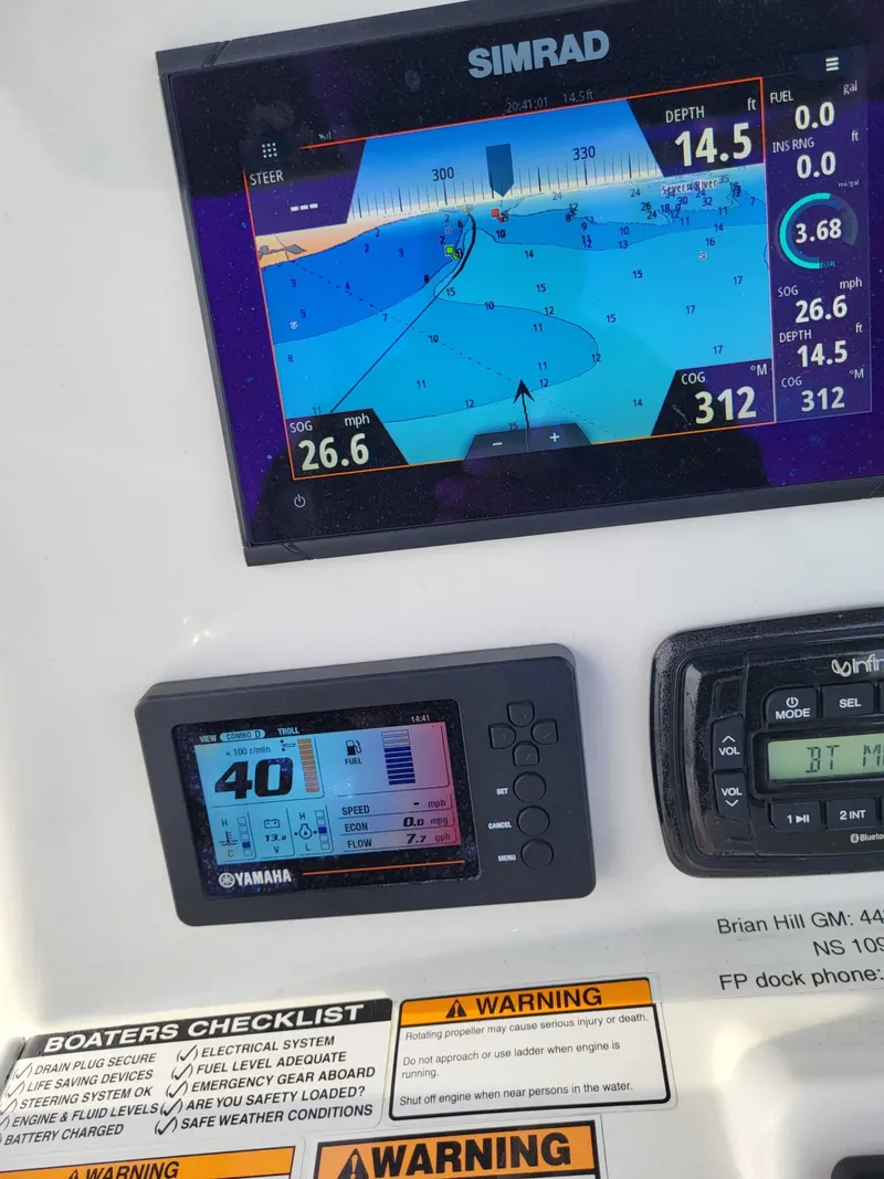 Slide: The Image of NauticStar 2302 Legacy 2021 - 13