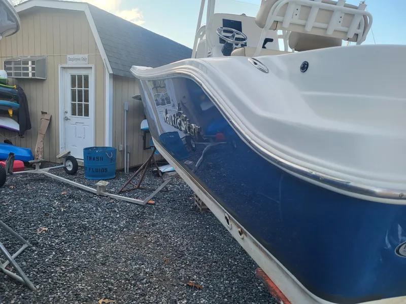 Slide: The Image of NauticStar 2302 Legacy 2021 - 6