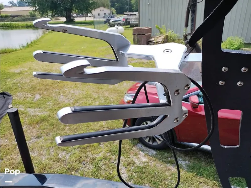 Slide: The Image of Axis A20 2011 - 13018753