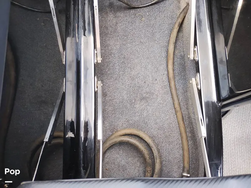 Slide: The Image of Axis A20 2011 - 13018774