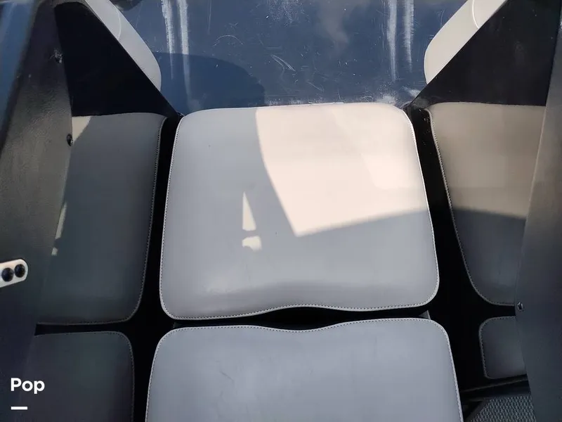 Slide: The Image of Axis A20 2011 - 13018776