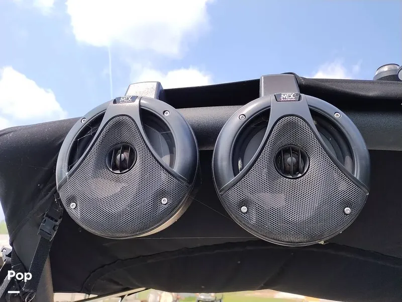 Slide: The Image of Axis A20 2011 - 13018788