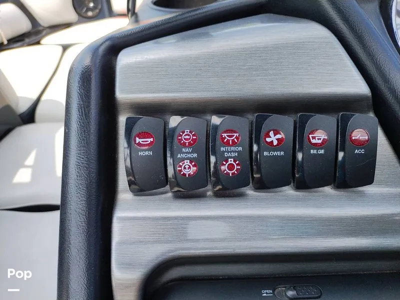 Slide: The Image of Axis A20 2011 - 13018799