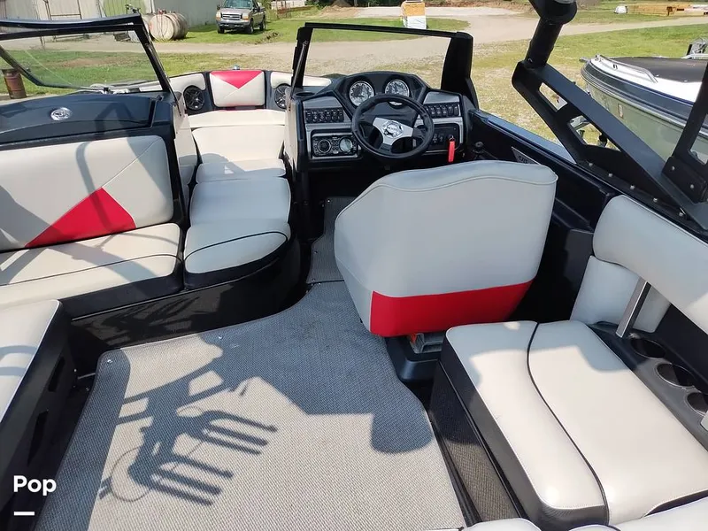 Slide: The Image of Axis A20 2011 - 13018585