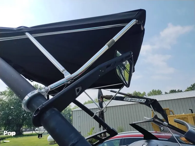 Slide: The Image of Axis A20 2011 - 13018677