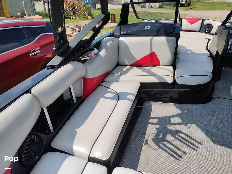 Slide: The Image of Axis A20 2011 - 13018805