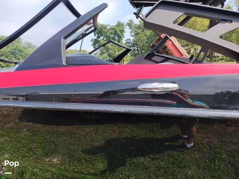 Slide: The Image of Axis A20 2011 - 13018706