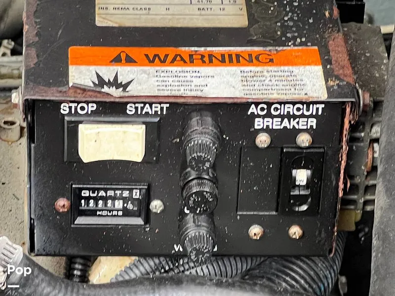 Slide: The Image of Sea Ray 320 Sundancer 2004 - 12821169