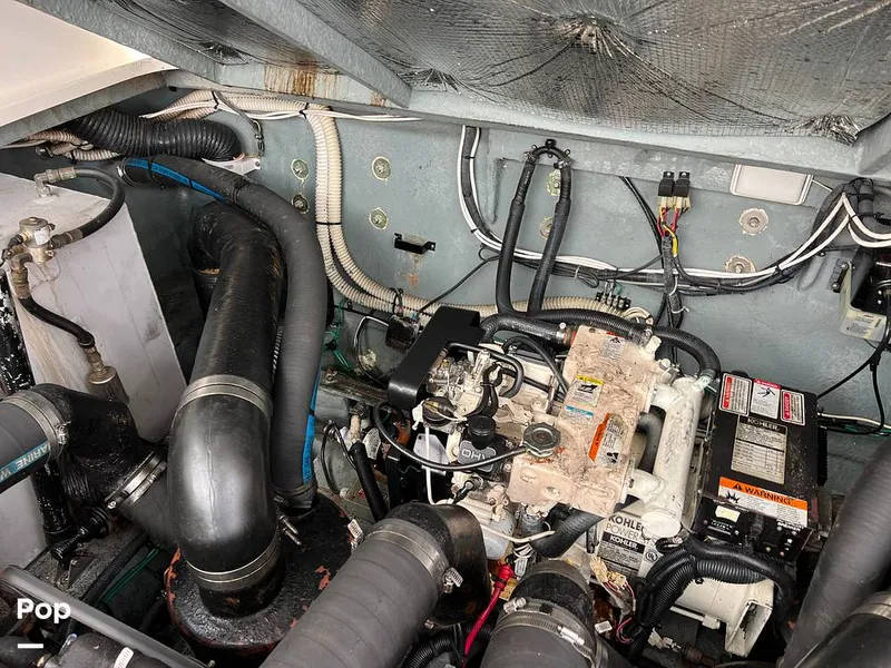 Slide: The Image of Sea Ray 320 Sundancer 2004 - 12821170