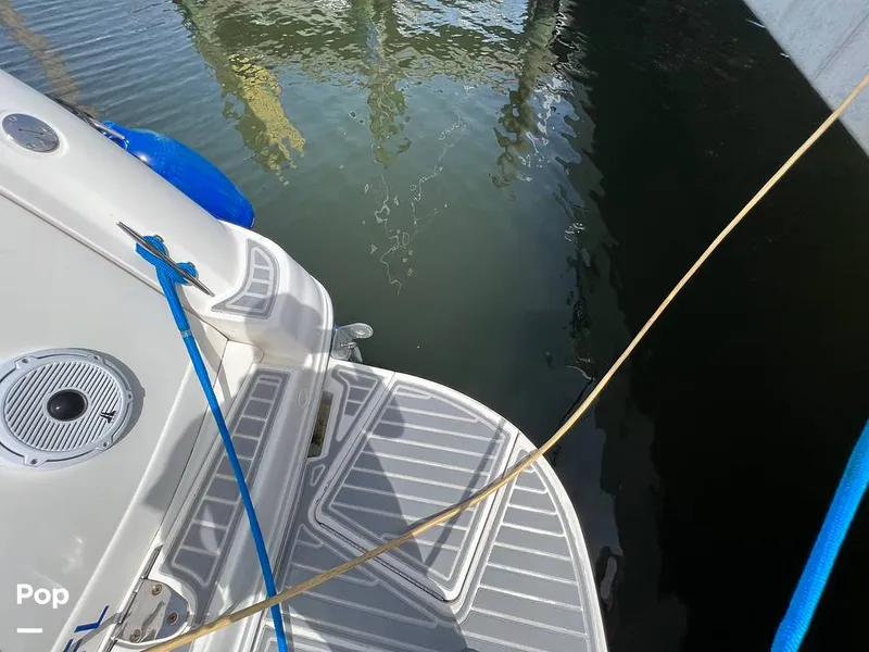 Slide: The Image of Sea Ray 320 Sundancer 2004 - 12821068