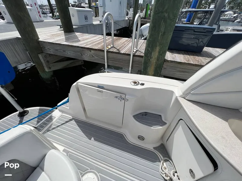 Slide: The Image of Sea Ray 320 Sundancer 2004 - 12821079